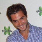 406798_4653238885644_709793350_n